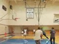 Dwight Howard trenuje do konkursu wsadów