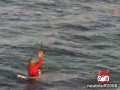 Surfing z rekinem