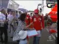 Kimi Raikkonen przewraca dziecko