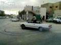 Palenie gumy starym BMW