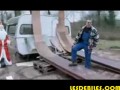 Świetny trik samochodowy