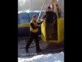 Skok na bungee z 90 metrów