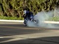 palenie gumy - yamaha