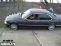 Zabawny wypadek BMW
