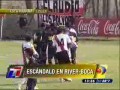 River Plate vs Boca Juniors bójka