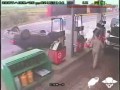 Na stacji benzynowej