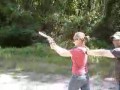Kobieta i pistolet