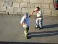 Niezwykły pokaz umiejętności wokalno-tanecznych