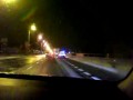 Policja wlepia mandat kierowcy ciężarówki za śnieg