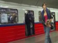 Maniak telewizyjny w metrze!