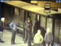 Nagranie z pobicia na przystanku