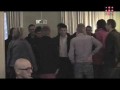 Agresja skinów na debacie o transseksualistach