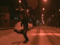 Snowboardzista na ulicy