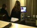 Dziewczyna rozbija Xboxa