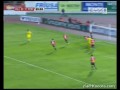 Ibrahimovic podaje... plecami!