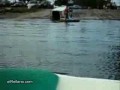 Parkowanie skutera wodnego na samochodzie