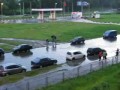 Rosjanie i powódź - IMPREZA!