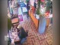 Samochód wjechał w restaurację