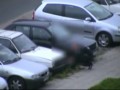 Złodziej w Zielonej Górze kradnie zderzak