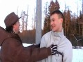 Język przymarzł mu do słupa w mróz