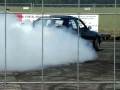 Palenie gumy BMW E34 4.4 V8 na pustym wydechu