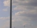 Pilot katapultował się z płonącego samolotu