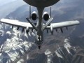 A-10 Thunderbolt II tankuje w powietrzu