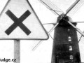 Sign wind mill
