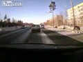 Samochód potrącił pieszego