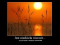Jest niedziela wieczór