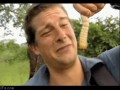 Bear Grylls - Larwa