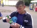 Rozwalanie butelki na głowie