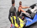 Surfing - Duża fala na Tahiti