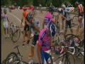 Kolarstwo - Kraksa z udziałem Majki