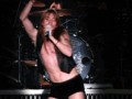 Dancing Axl