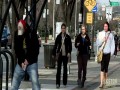 Strollował przechodniów