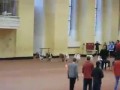 Blondynka biegła za szybko