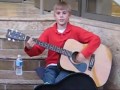 Młodziutki Justin Bieber z fimu Never Say Never (fragment)