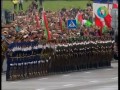 Parada wojskowa w stylu domino