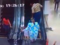 Pierwszy raz na ruchomych schodach