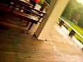 Rodzina na grillu zaskoczona przez tornado