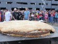 Mega Burger