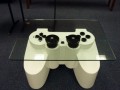 Stolik maniaka PlayStation