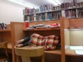 Jak się przespać w bibliotece