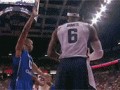 Lebron James pass to Deron Williams