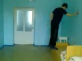 Pierwszy backflip w mieszkaniu