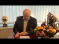 Grzegorz Lato składa życzenia. Z kartką
