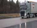 Hamowanie awaryjne - Volvo FH