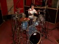 Nietypowy perkusista