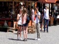 Pokazywanie dziewczynom ptaszka
